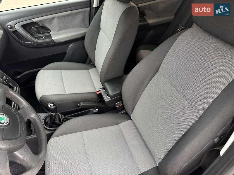 Універсал Skoda Fabia 2012 в Ужгороді