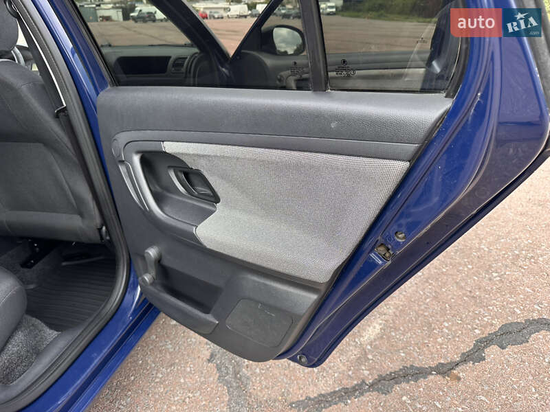 Універсал Skoda Fabia 2012 в Ужгороді