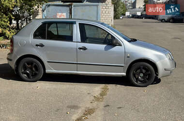 Хэтчбек Skoda Fabia 2001 в 