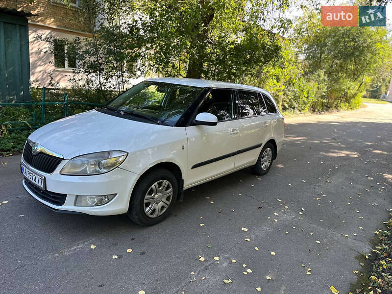 Универсал Skoda Fabia 2012 в Глевахе