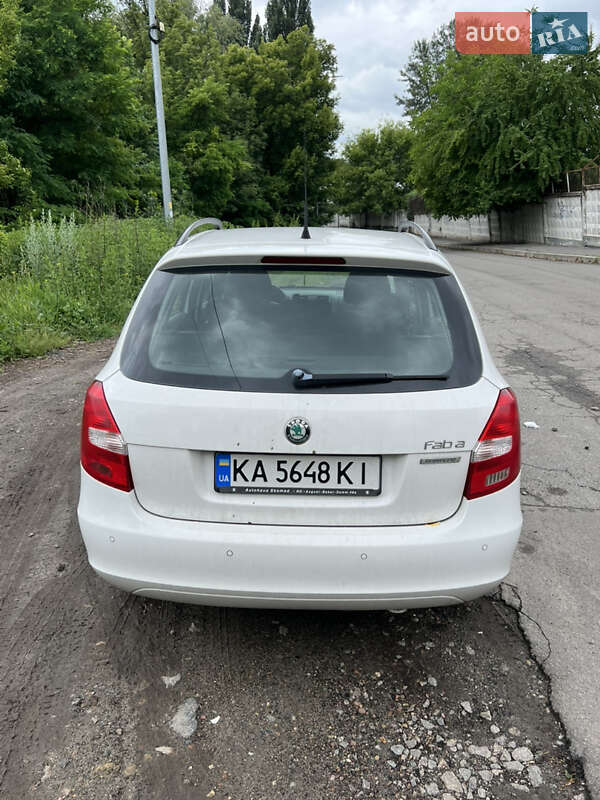 Универсал Skoda Fabia 2011 в Киеве фото 5 Универсал Skoda Fabia 2011 в Киеве