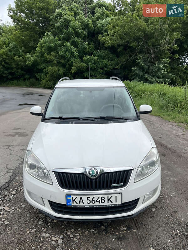 Универсал Skoda Fabia 2011 в Киеве фото 8 Универсал Skoda Fabia 2011 в Киеве