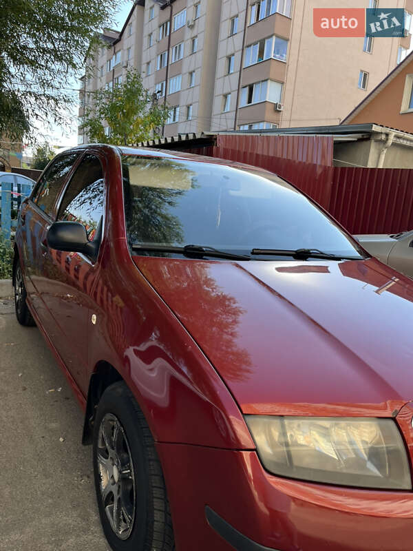Хэтчбек Skoda Fabia 2007 в Вишневом