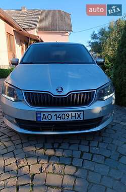 Хэтчбек Skoda Fabia 2016 в Мукачево