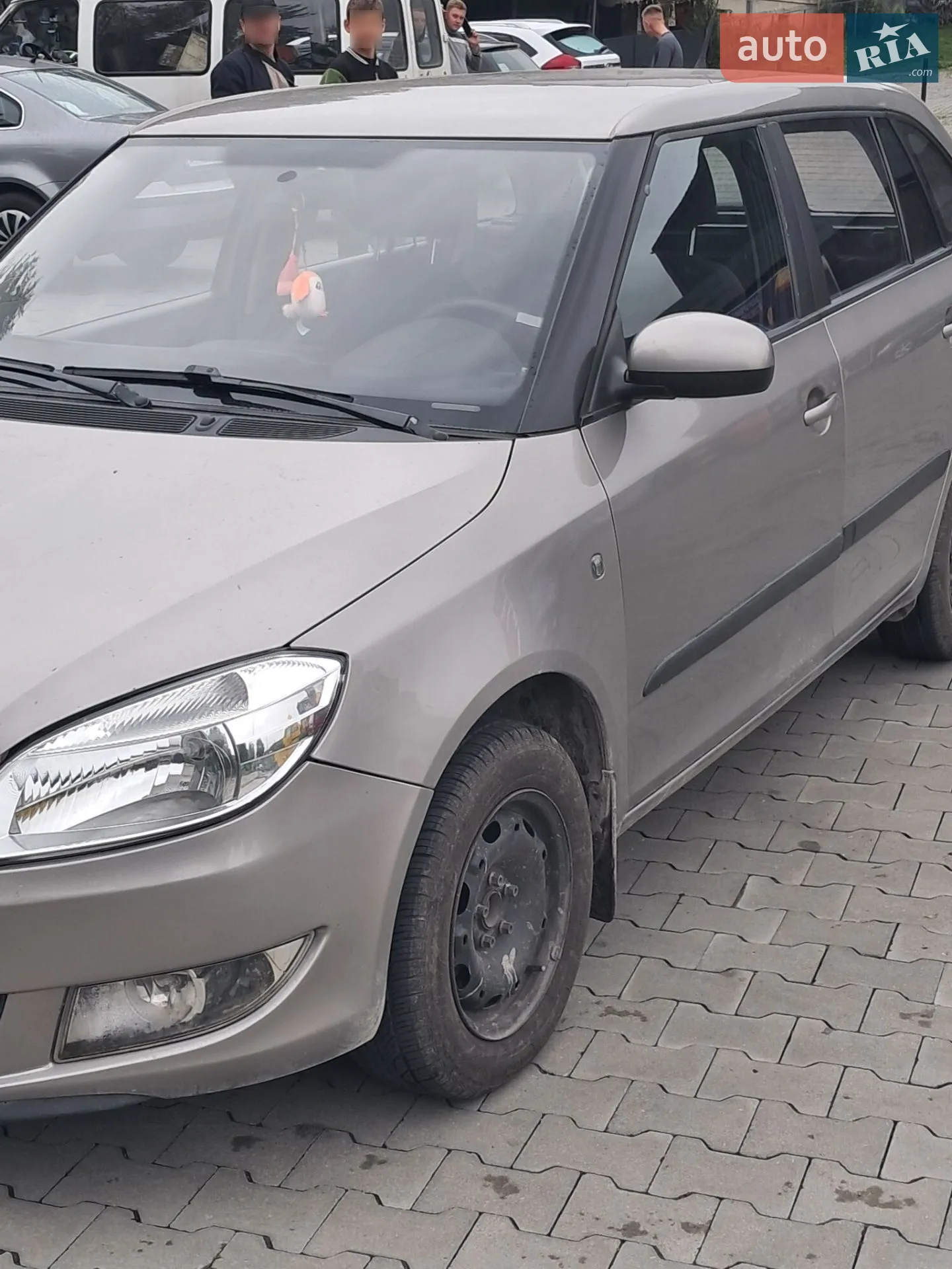 2011 Skoda Fabia - мініатюра 9