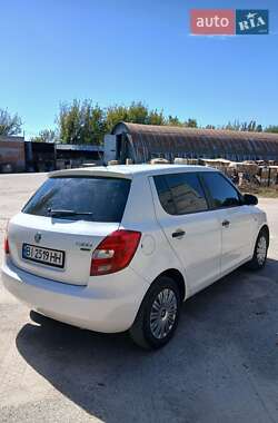 Хэтчбек Skoda Fabia 2008 в 
