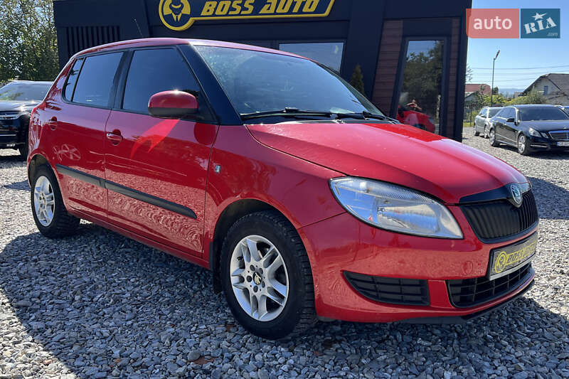 Хэтчбек Skoda Fabia 2012 в Коломые