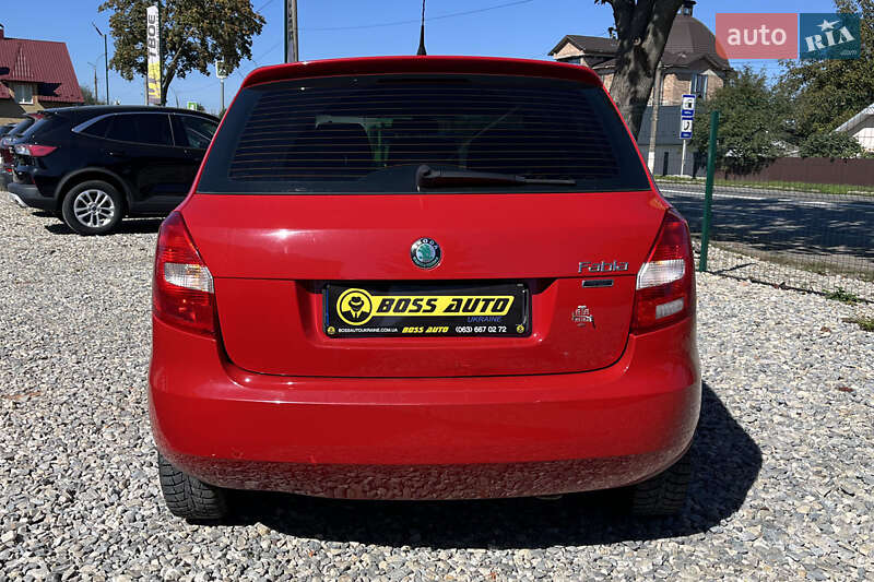 Хэтчбек Skoda Fabia 2012 в Коломые