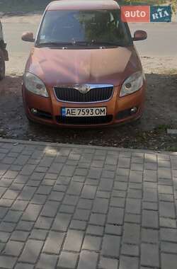 Хэтчбек Skoda Fabia 2007 в 