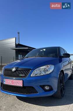 Хетчбек Skoda Fabia 2011 в Золочеві