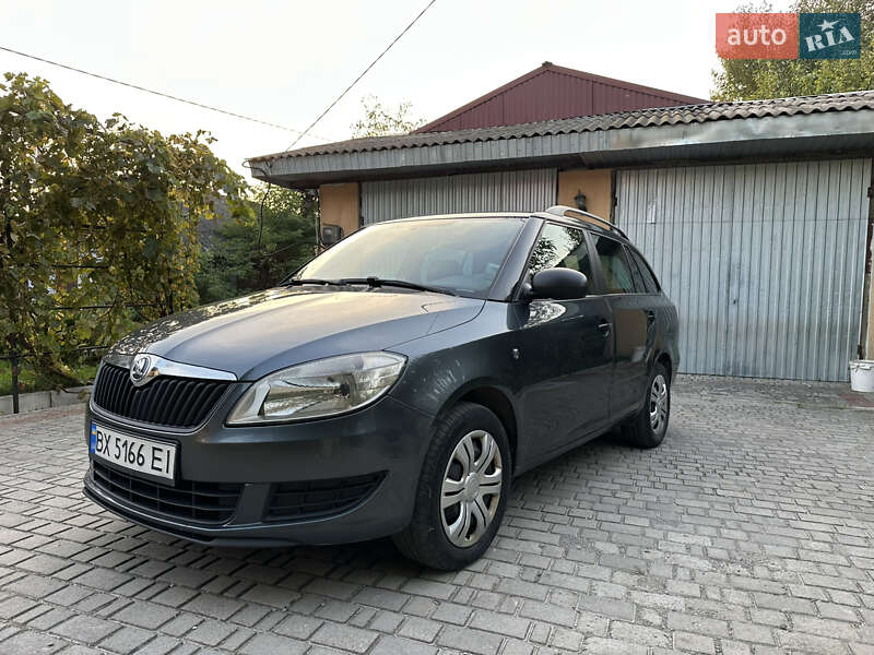 Универсал Skoda Fabia 2014 в Дунаевцах