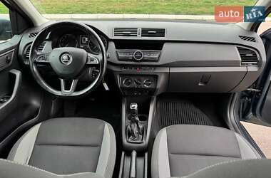 Хэтчбек Skoda Fabia 2018 в 