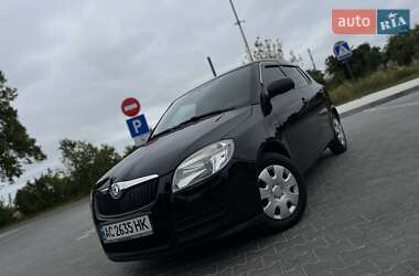 Хэтчбек Skoda Fabia 2009 в 