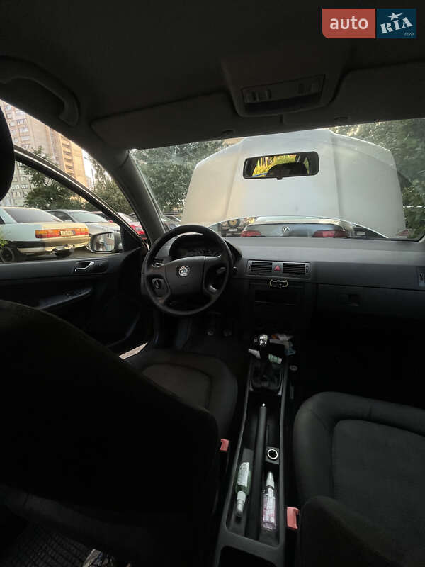 Универсал Skoda Fabia 2005 в Киеве