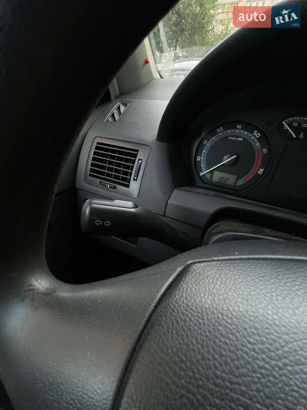 Универсал Skoda Fabia 2005 в Киеве
