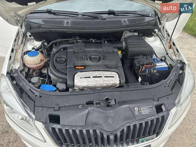 Універсал Skoda Fabia 2012 в Сарнах