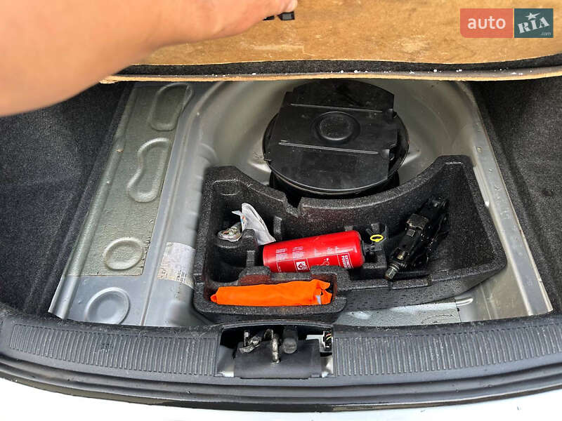 Седан Skoda Fabia 2006 в Белой Церкви фото 13 Седан Skoda Fabia 2006 в Белой Церкви