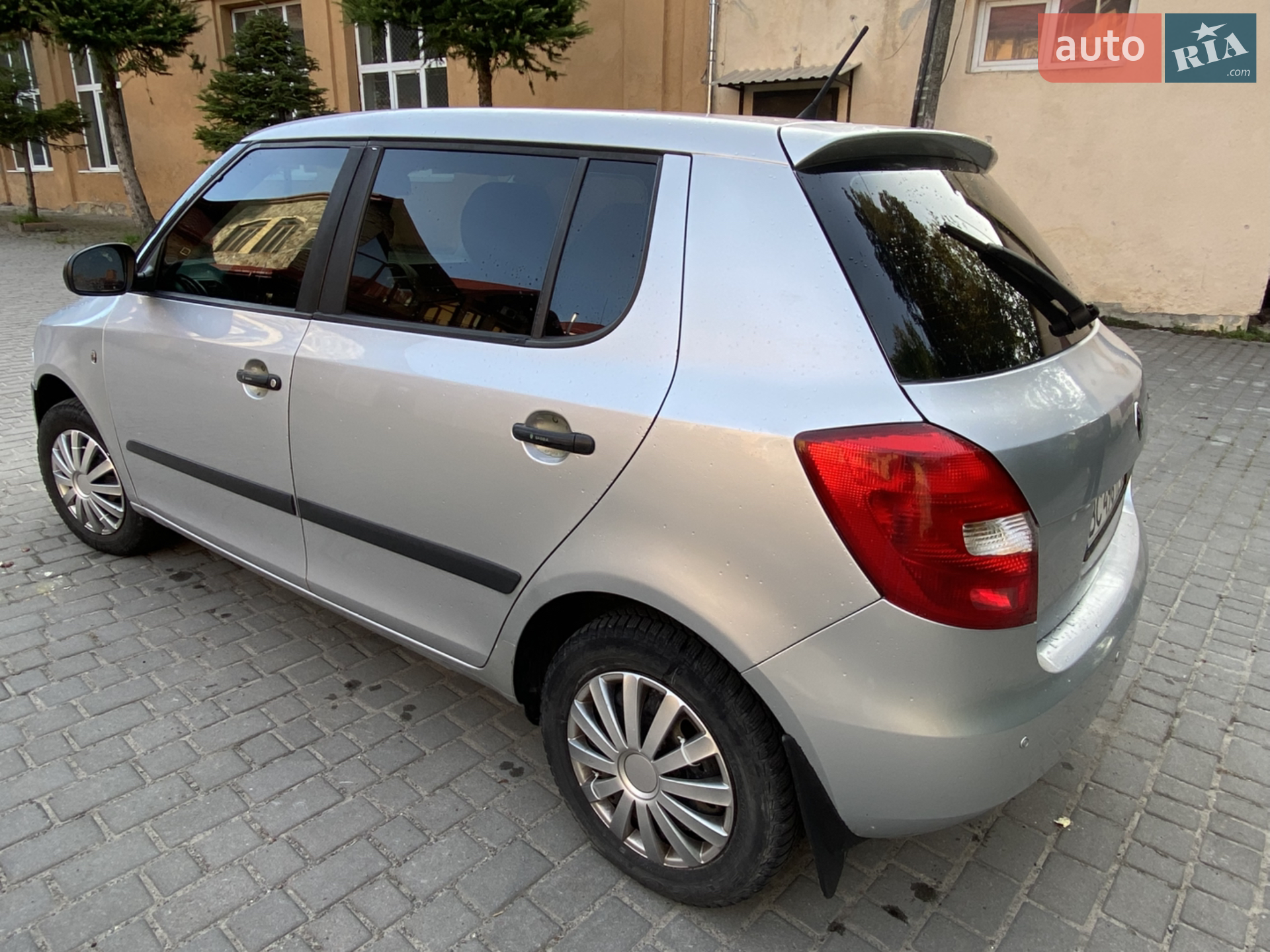 2010 Skoda Fabia - мініатюра 14