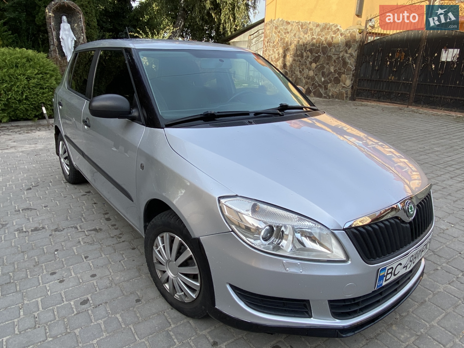 2010 Skoda Fabia - мініатюра 16