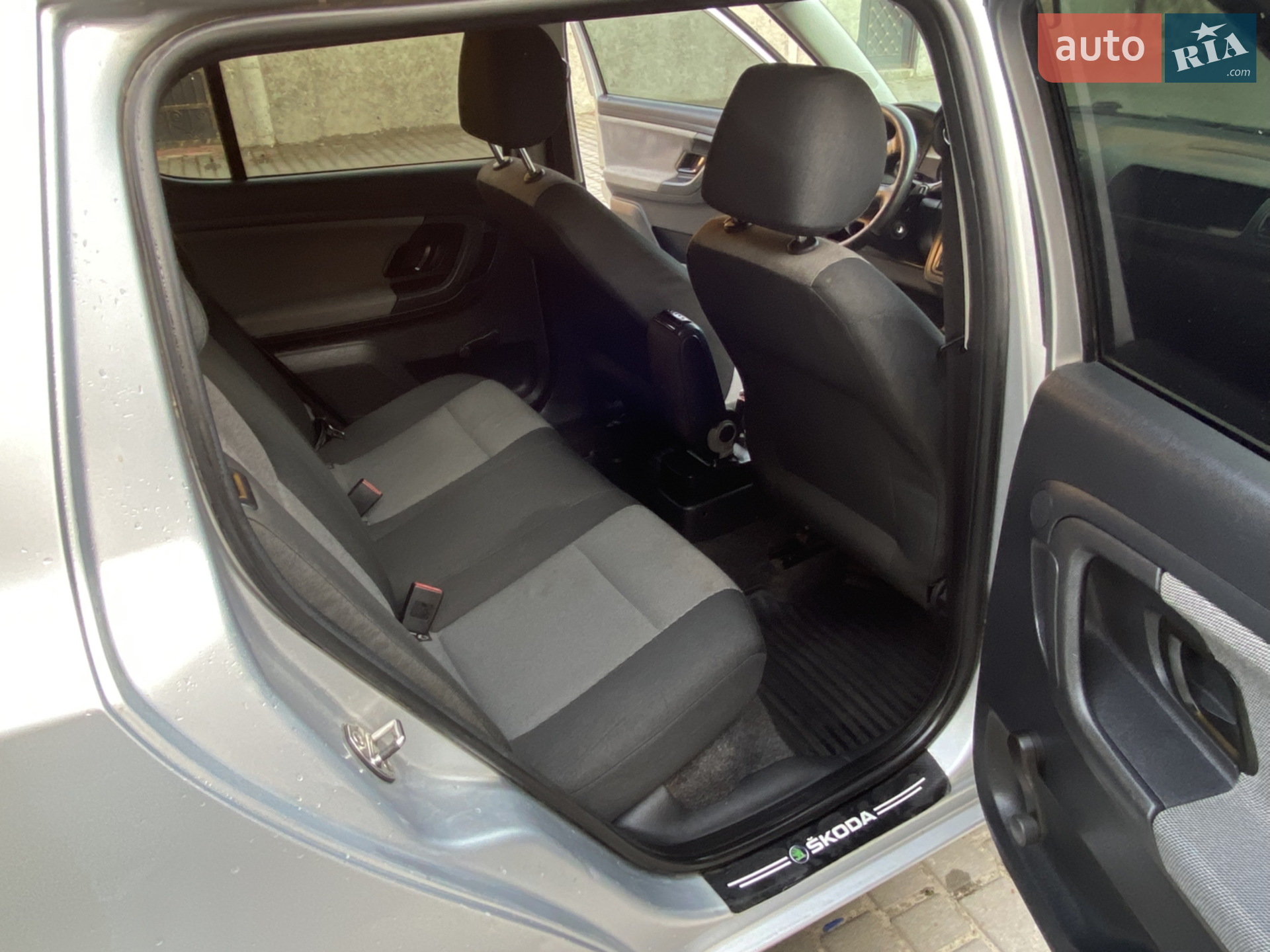 2010 Skoda Fabia - мініатюра 20