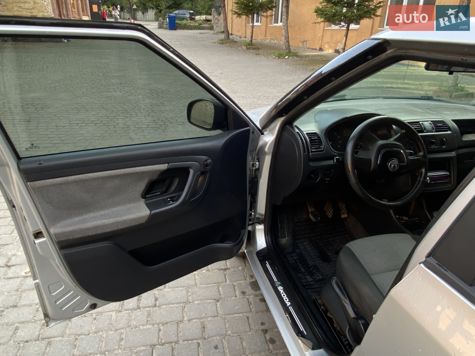 2010 Skoda Fabia - мініатюра 23