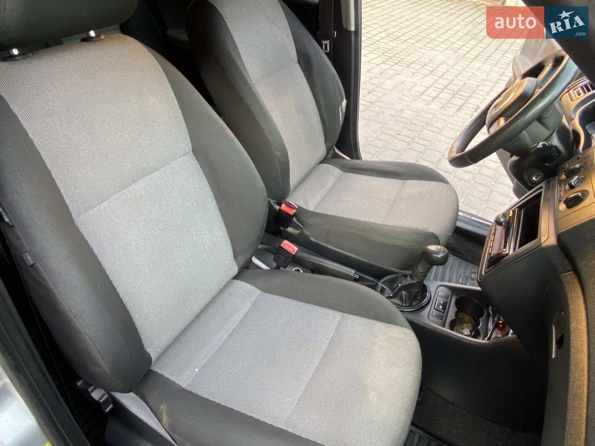 2010 Skoda Fabia - мініатюра 21