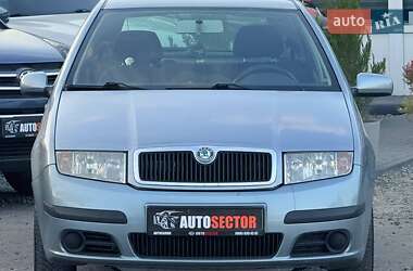 Хэтчбек Skoda Fabia 2005 в 
