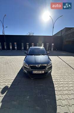 Хетчбек Skoda Fabia 2011 в Чернівцях