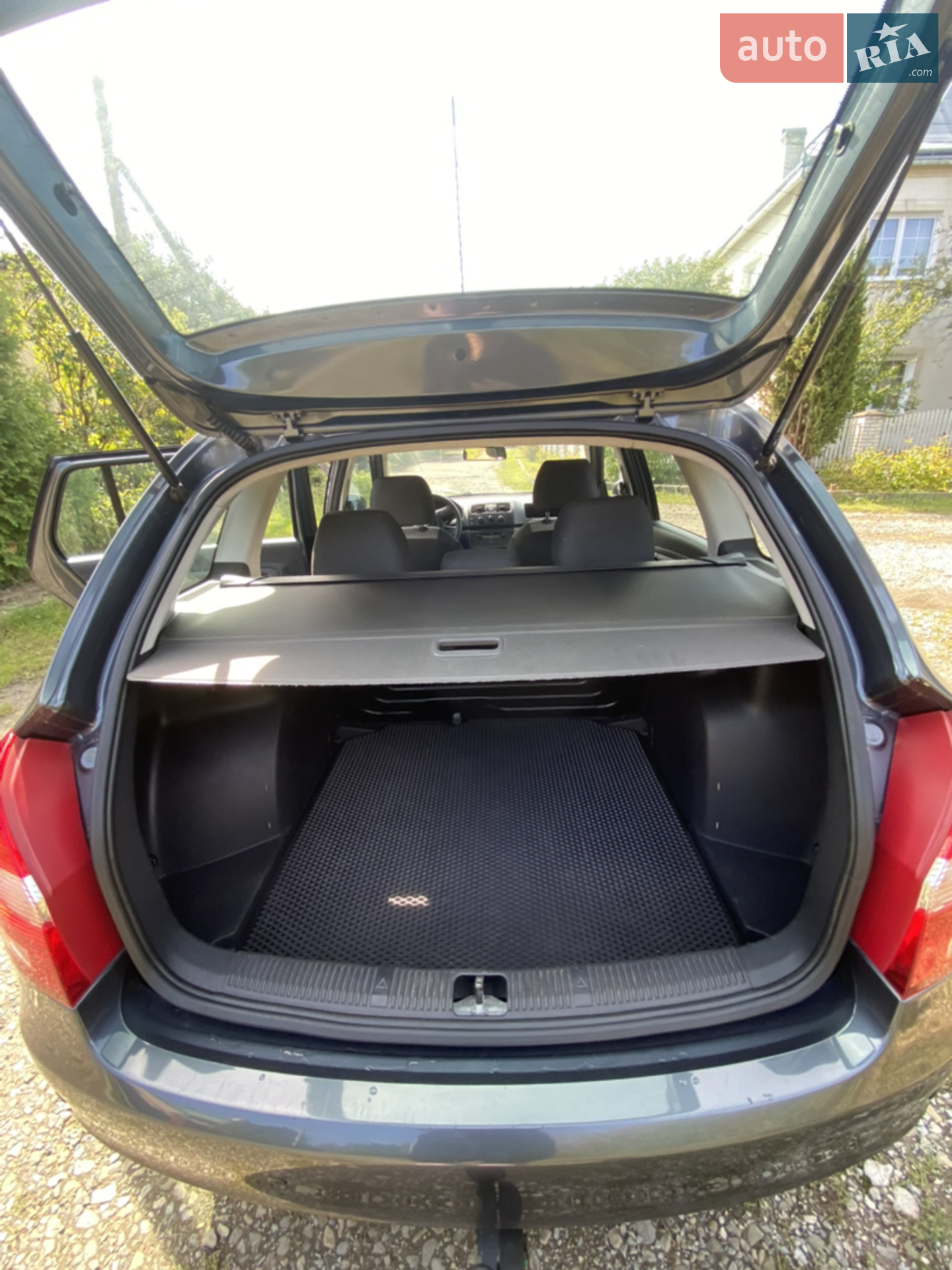 Skoda Fabia 2009 VIN TMBFC65J3A3097197 фото оголошення 10 з 13