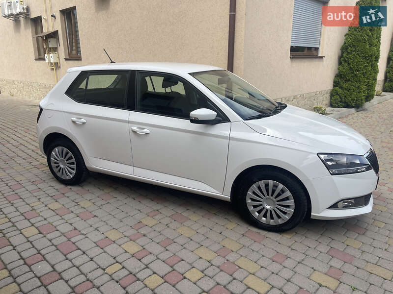 Хетчбек Skoda Fabia 2019 в Мукачевому