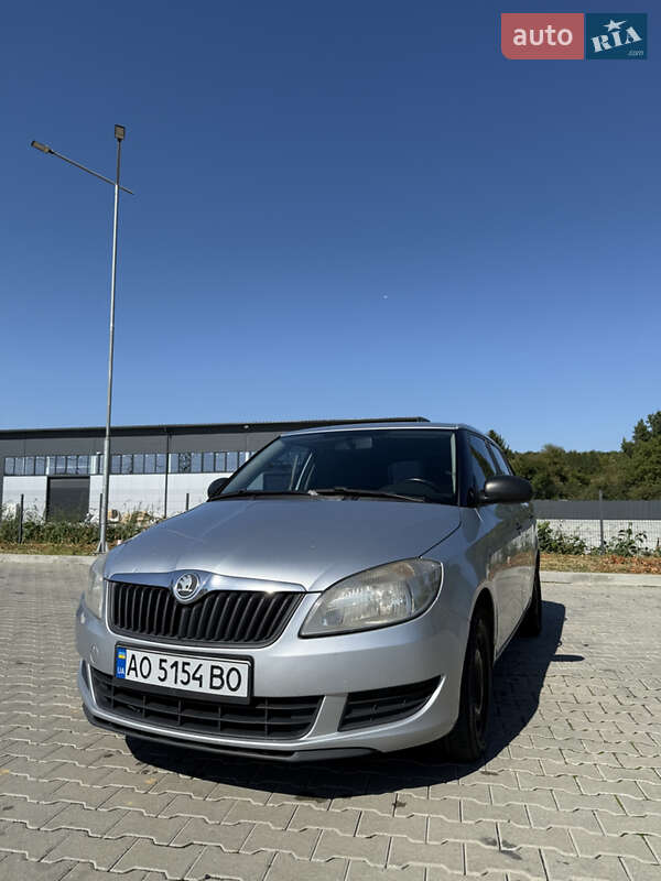 Универсал Skoda Fabia 2010 в 