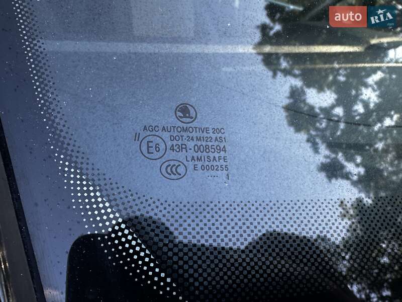 Хэтчбек Skoda Fabia 2011 в Дрогобыче