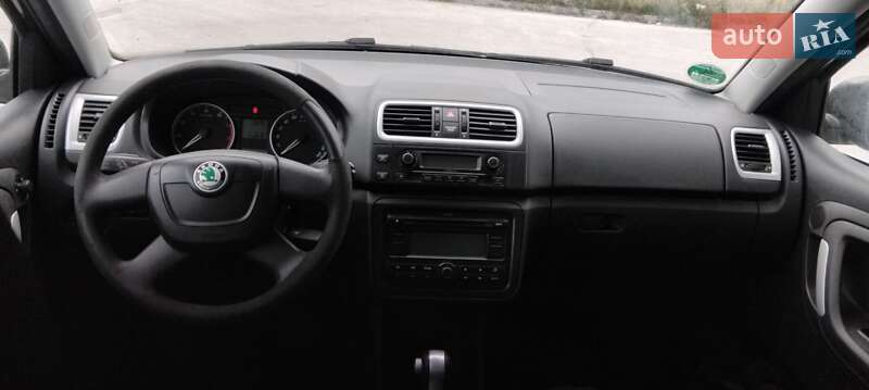 Универсал Skoda Fabia 2010 в Луцке