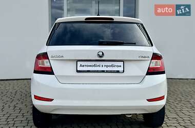 Хэтчбек Skoda Fabia 2019 в 