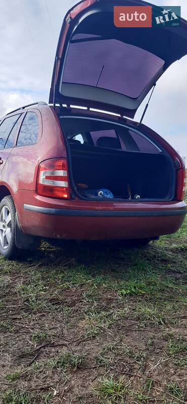 Универсал Skoda Fabia 2007 в Верхнем Синевидном