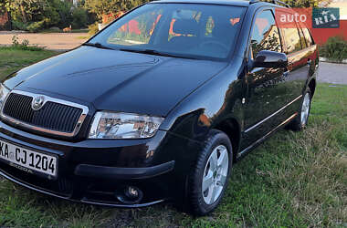 Универсал Skoda Fabia 2005 в 