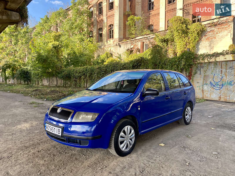 Универсал Skoda Fabia 2002 в 