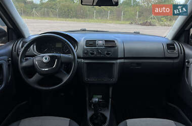 Хетчбек Skoda Fabia 2011 в  фото 8 Хетчбек Skoda Fabia 2011 в