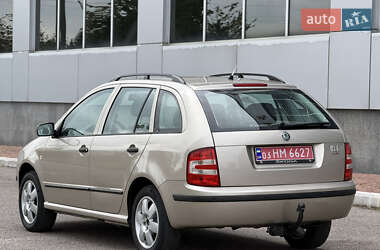 Универсал Skoda Fabia 2005 в 