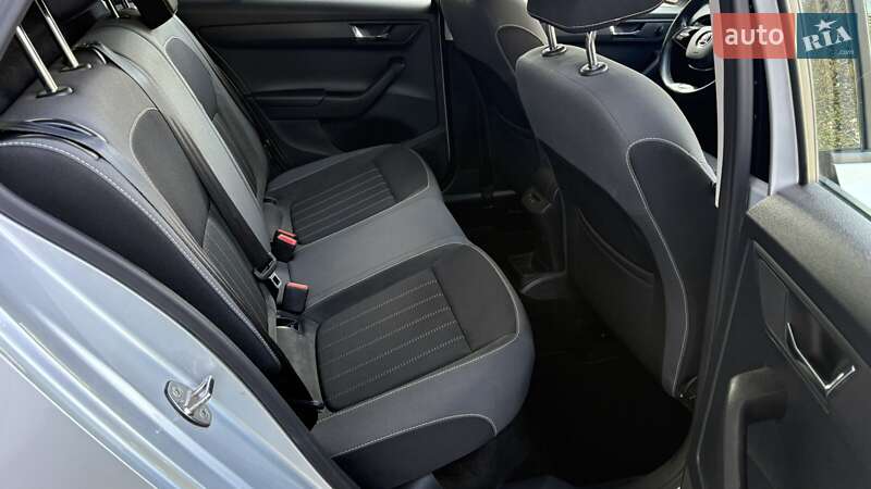 Хэтчбек Skoda Fabia 2020 в Киеве