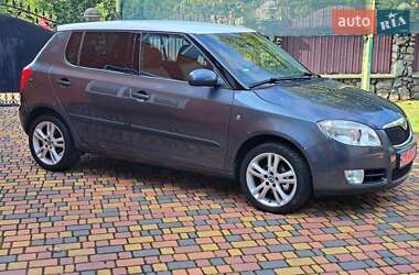 Хэтчбек Skoda Fabia 2008 в 