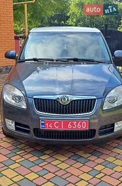 Хэтчбек Skoda Fabia 2008 в 