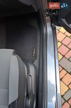 Хэтчбек Skoda Fabia 2008 в 