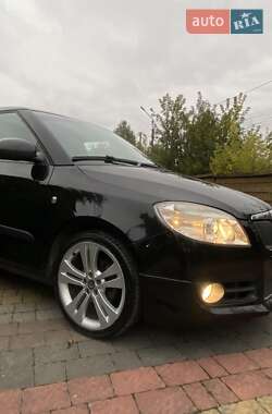 Хэтчбек Skoda Fabia 2009 в 
