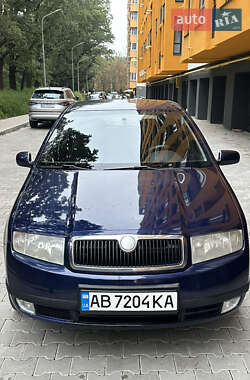 Хэтчбек Skoda Fabia 2003 в 