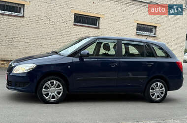 Универсал Skoda Fabia 2012 в 