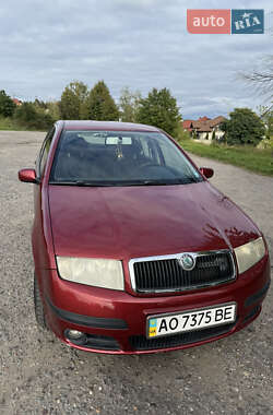 Хэтчбек Skoda Fabia 2006 в Ужгороде