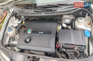 Универсал Skoda Fabia 2003 в 