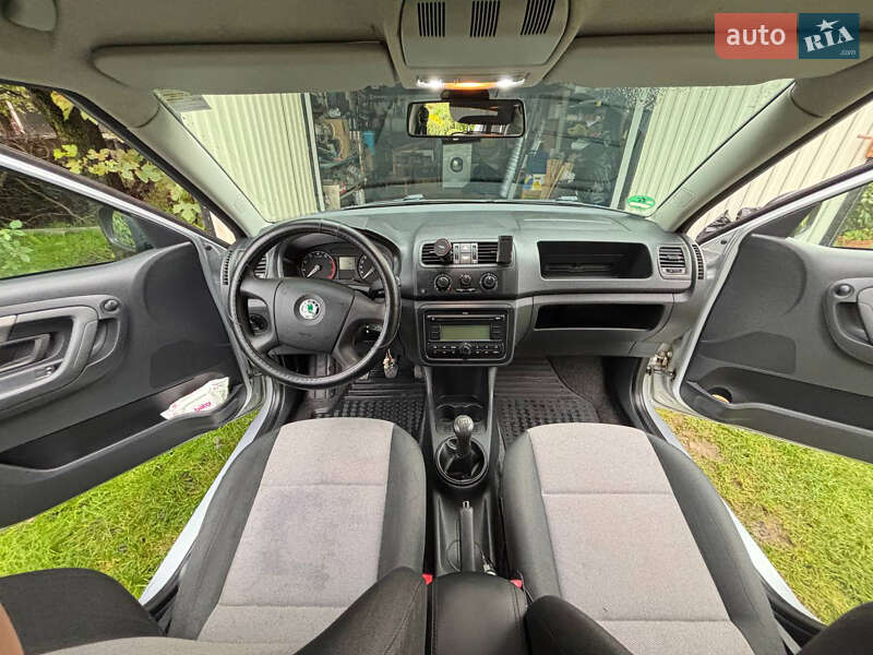 Хетчбек Skoda Fabia 2008 в Чернівцях фото 14 Хетчбек Skoda Fabia 2008 в Чернівцях