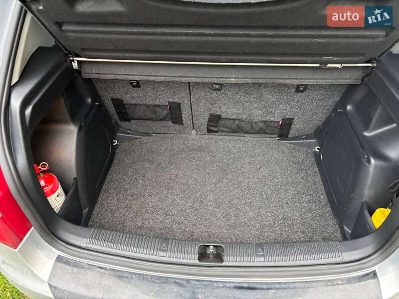 Хетчбек Skoda Fabia 2008 в Чернівцях фото 19 Хетчбек Skoda Fabia 2008 в Чернівцях